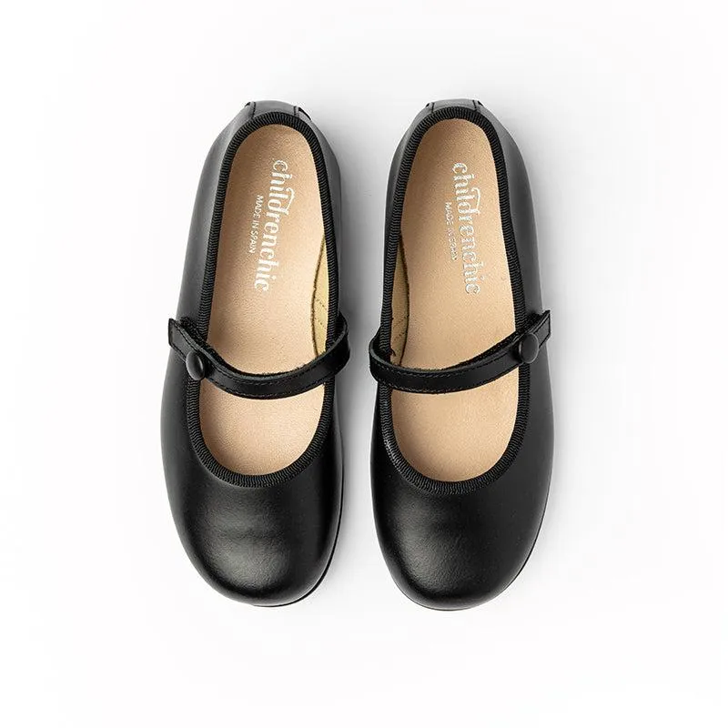 Classic Leather Hard Sole Mary Janes in Black