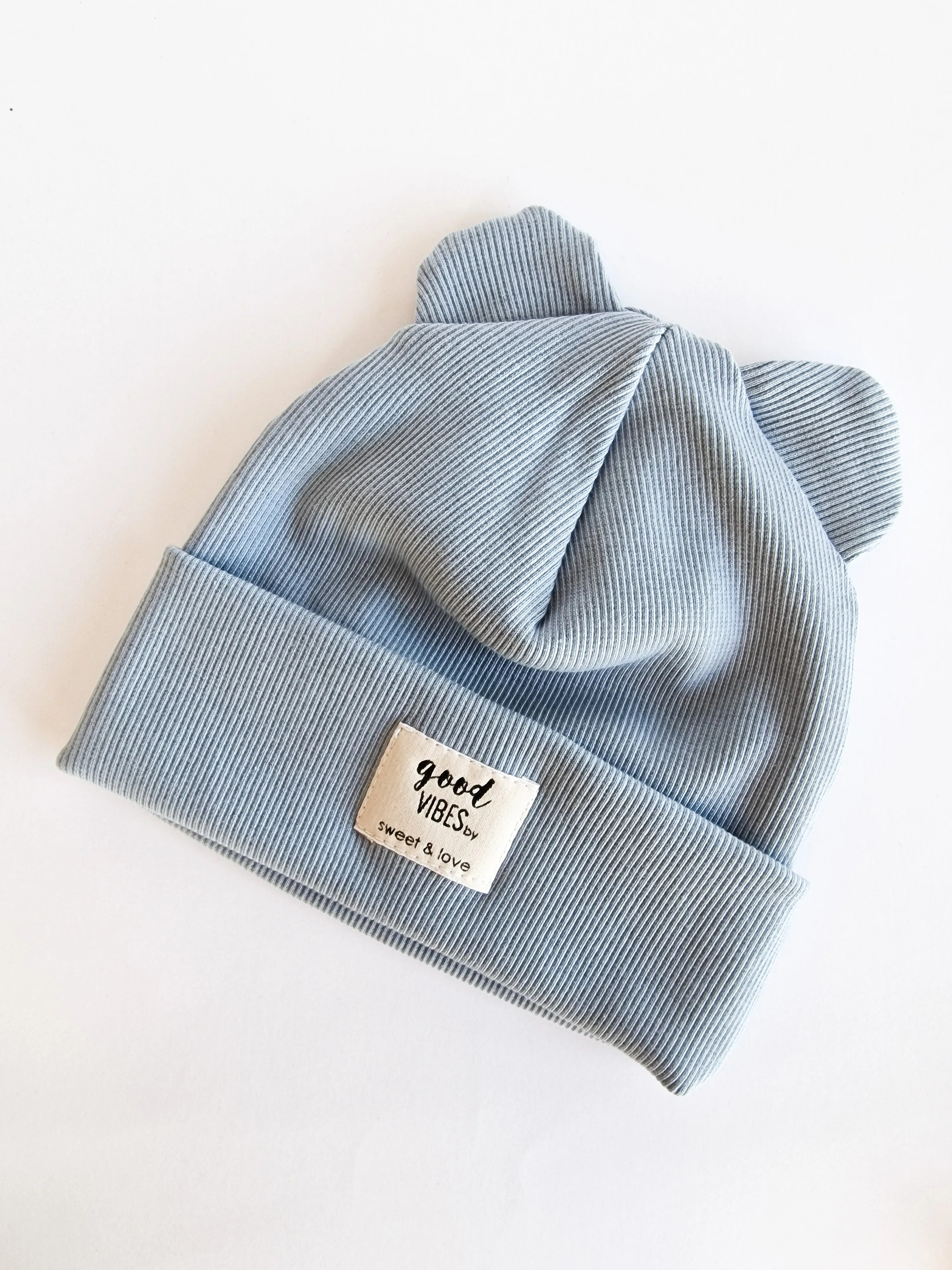 Winter folded bear beanie light blue